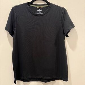 Bombas Women’s Soft Tech Black T-Shirt, size M